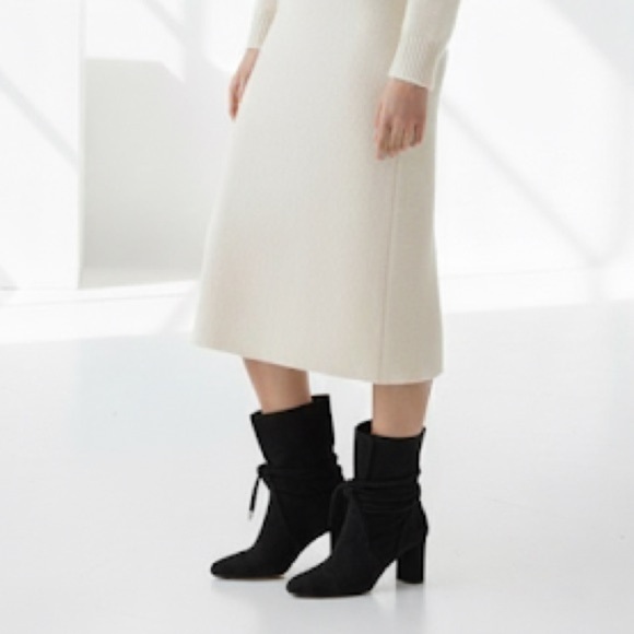 Alexandre Birman black suede wrap tie block heel boots – size 39.5 (US 8.5 - 9) - Picture 2 of 7